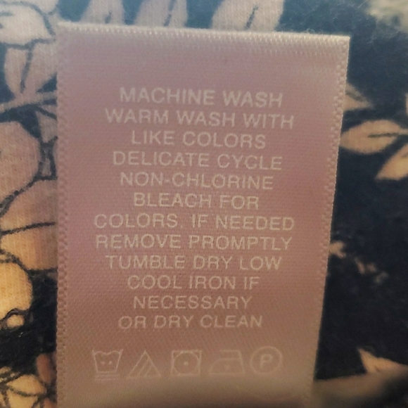 Liz Claiborne Blouse Size XL - Picture 5 of 5